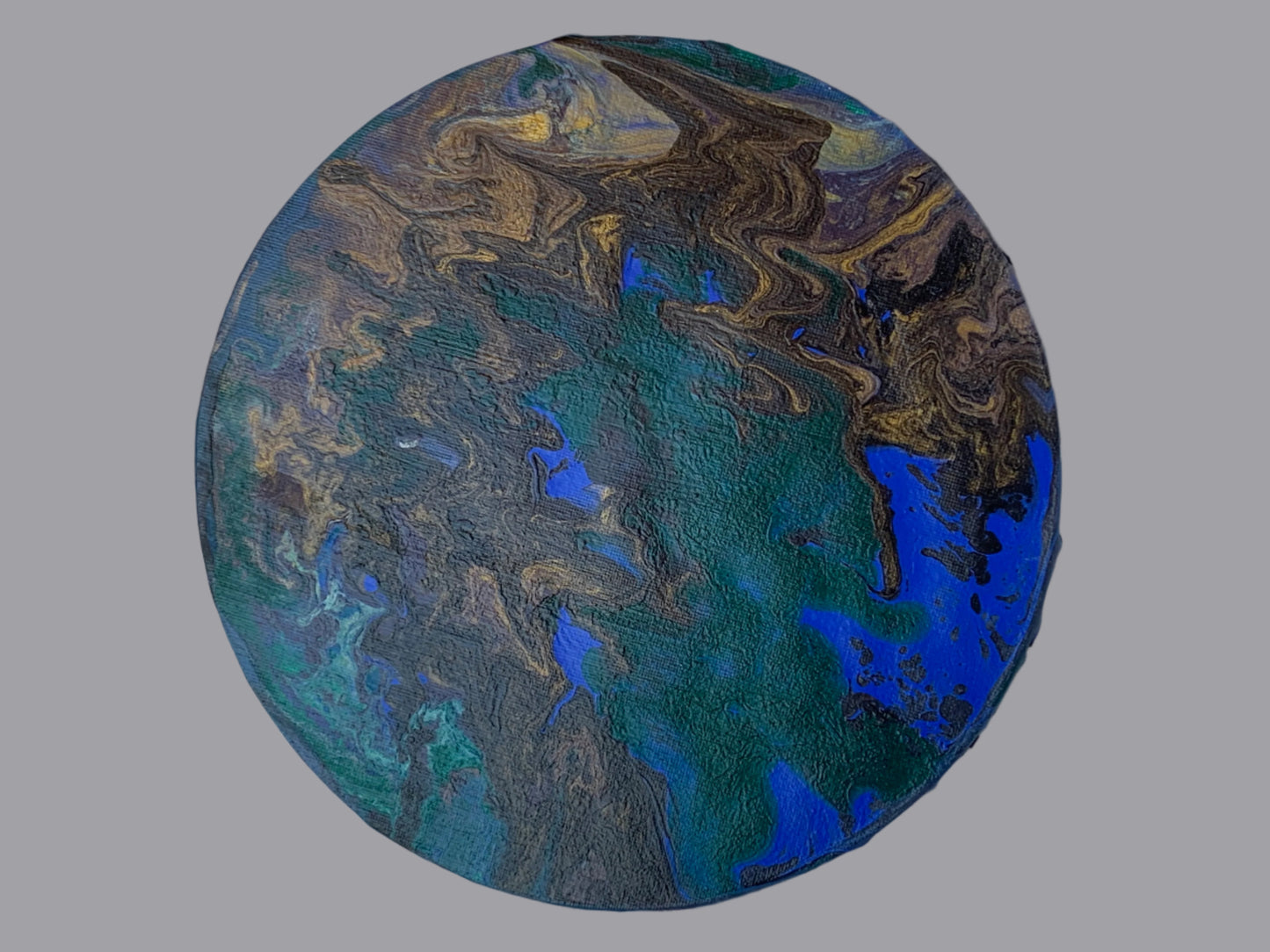 Mulitcolored 10" Round Wall Decor